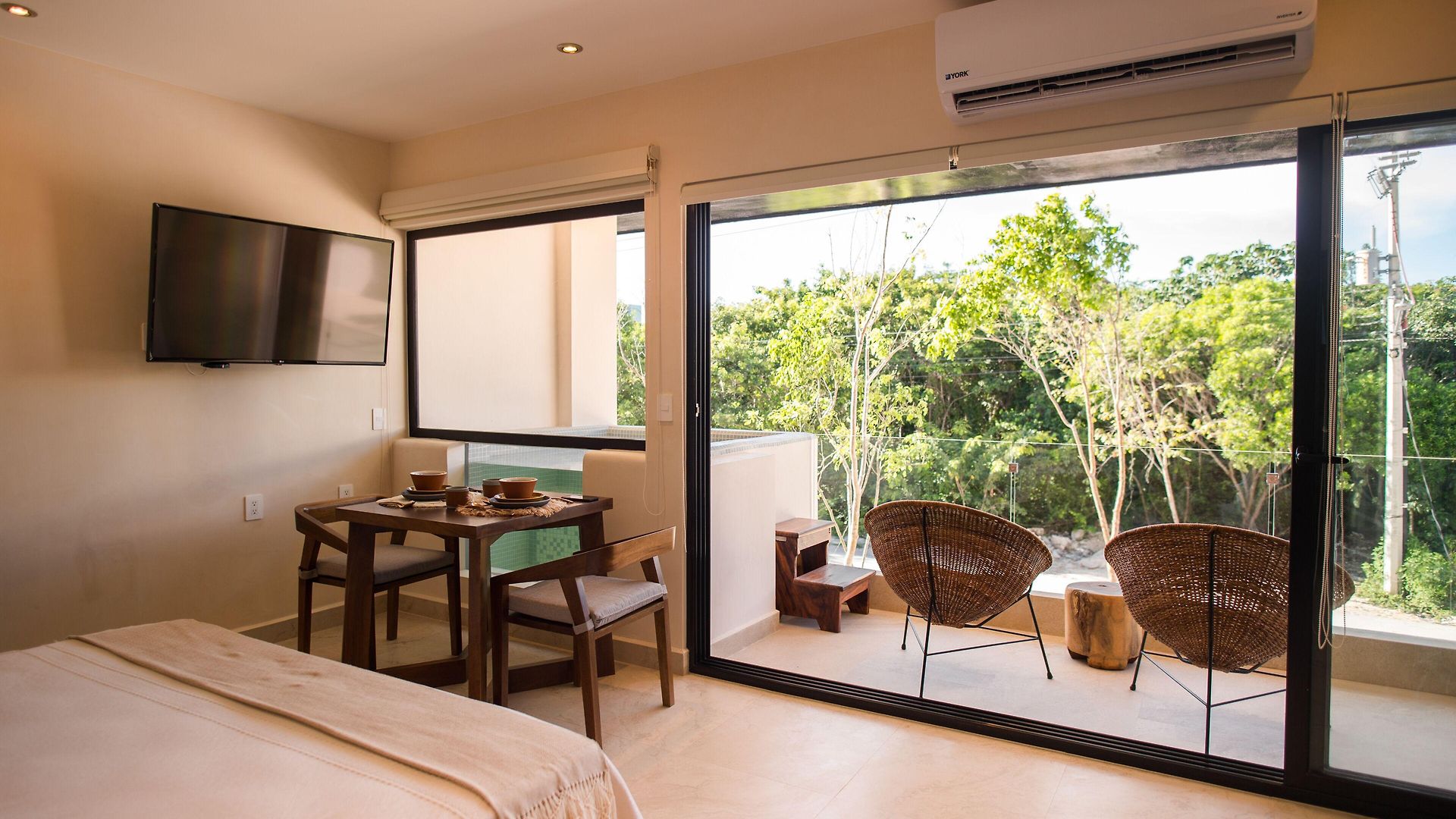 Cacao -luxury Condos-