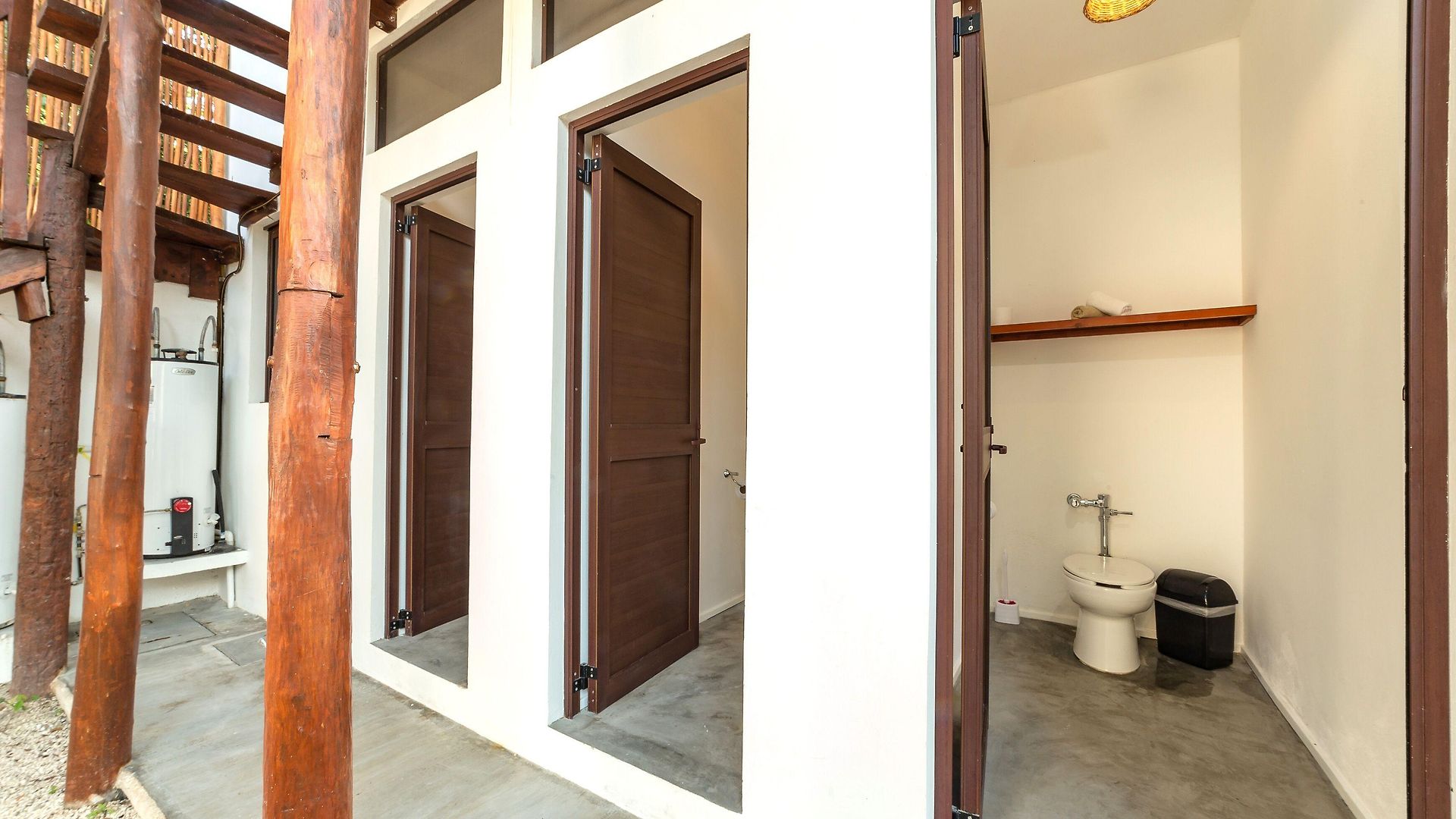 Hostal Mimosa