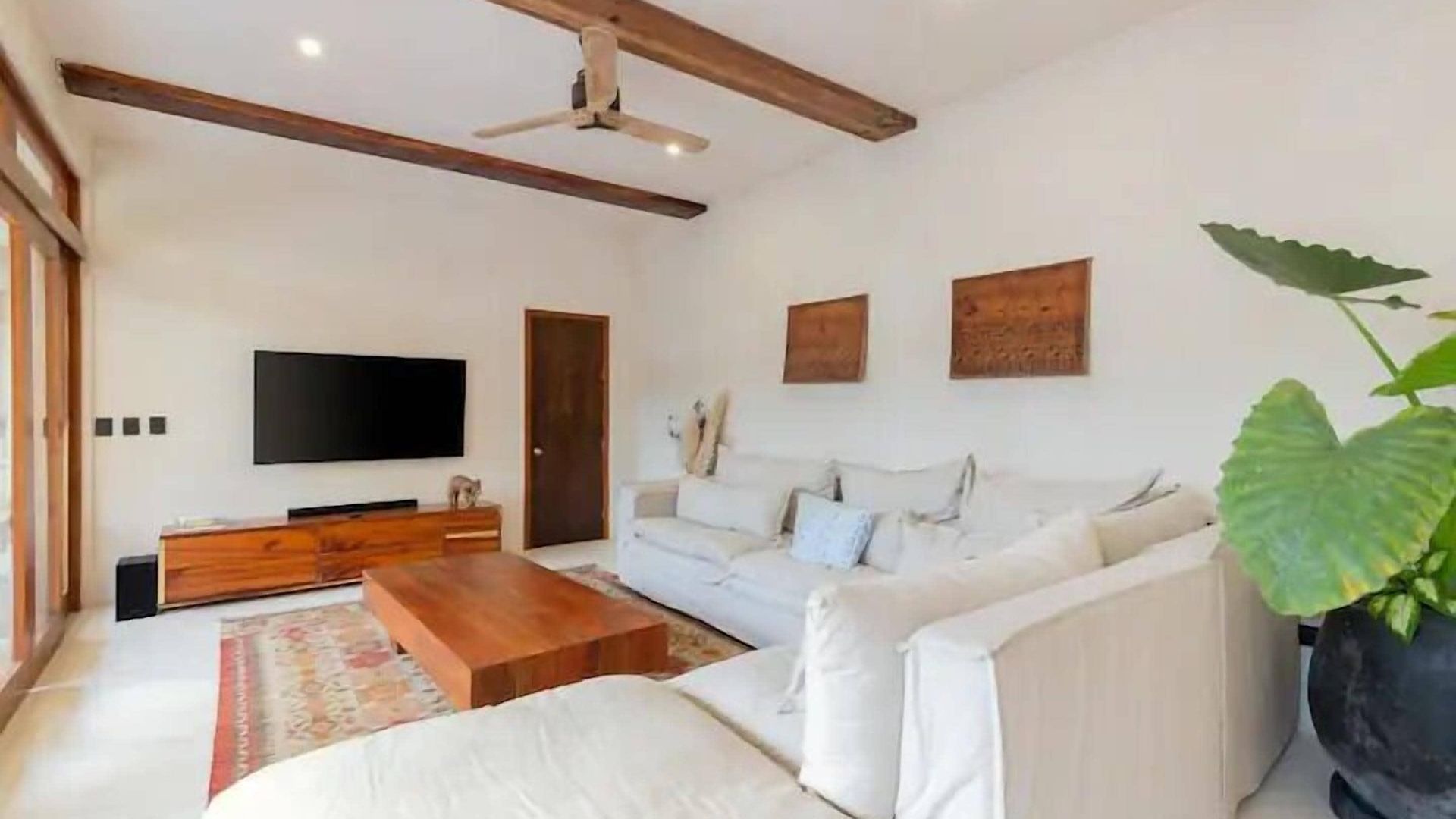 Hotel Sanah