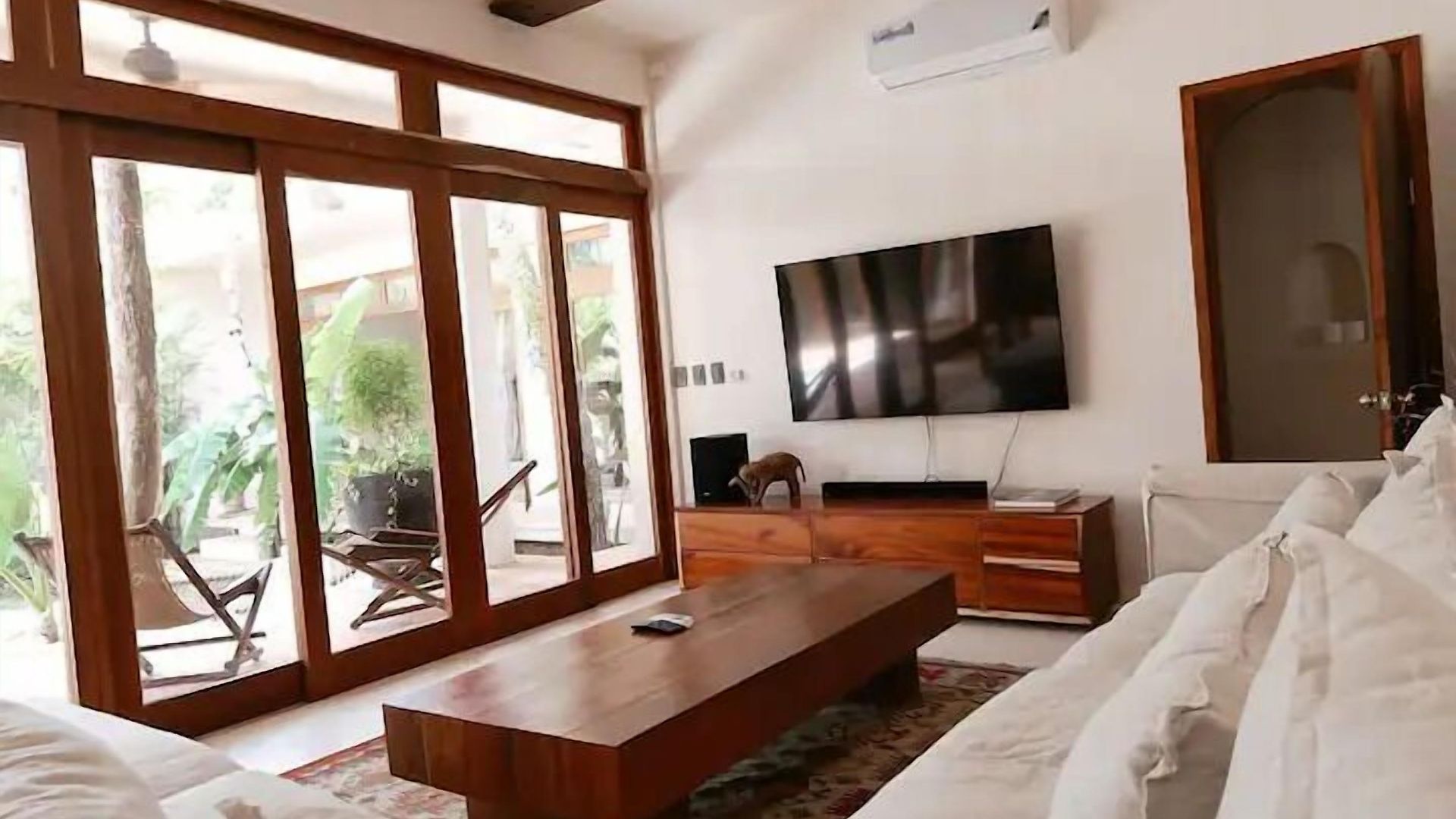 Sanah Hotel 4*