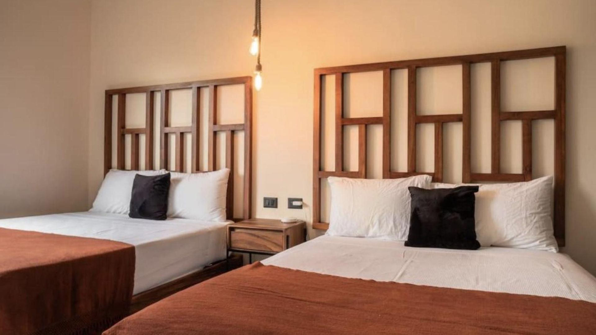 4bdr Luxury 2 Private Pools 10 Min & Zamna Villa