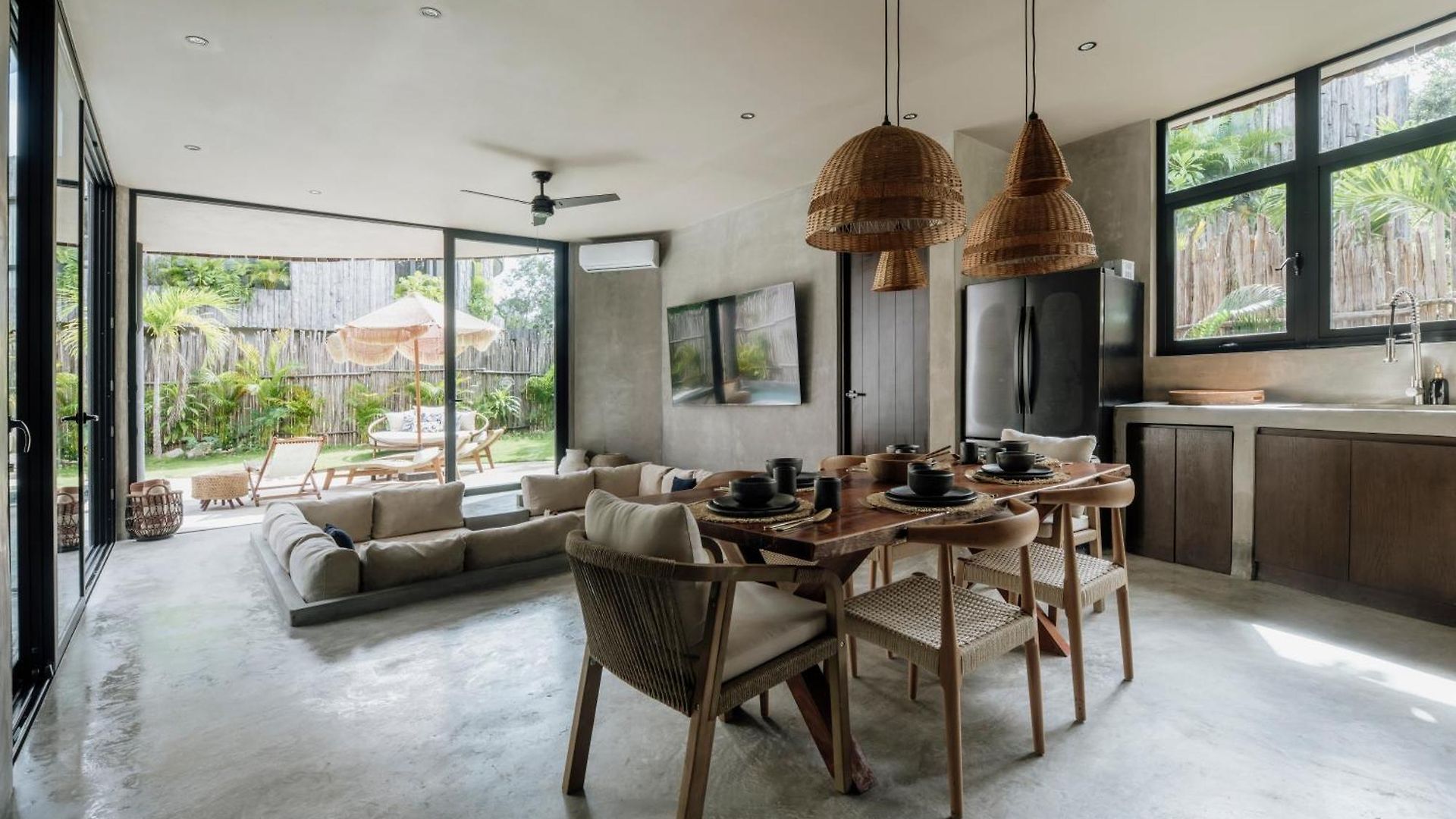 Casa Ek Balam Luxury Pvt Pool & Concierge Villa