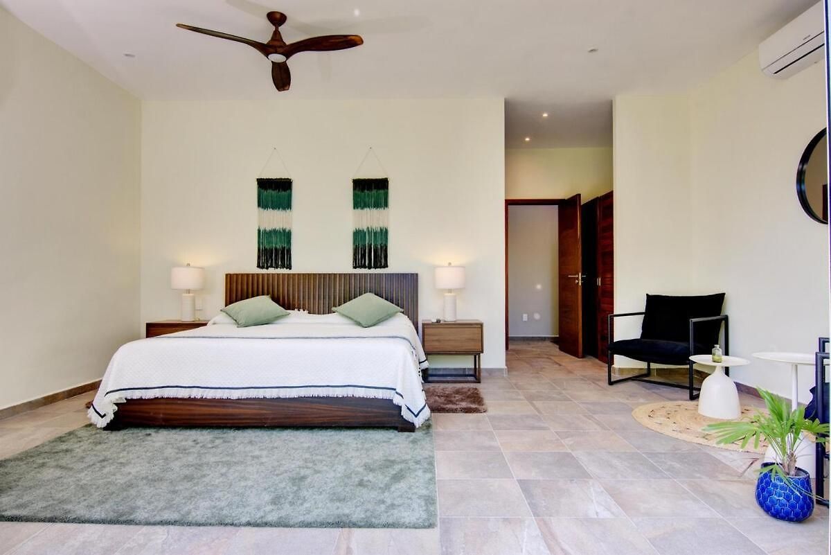 Casa Pelagia Beachfront Luruxy In Villa