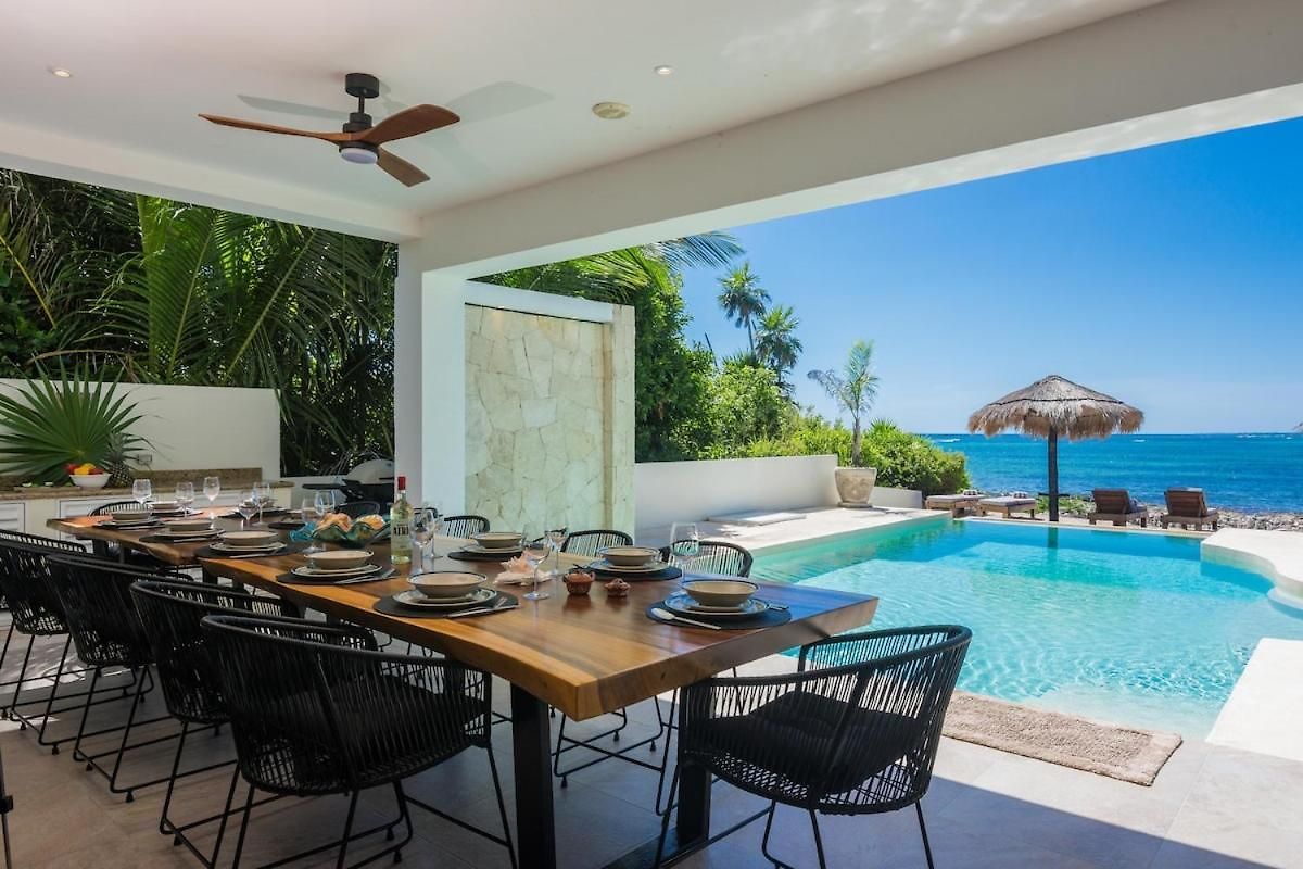 Villa Casa Pelagia Beachfront Luruxy In