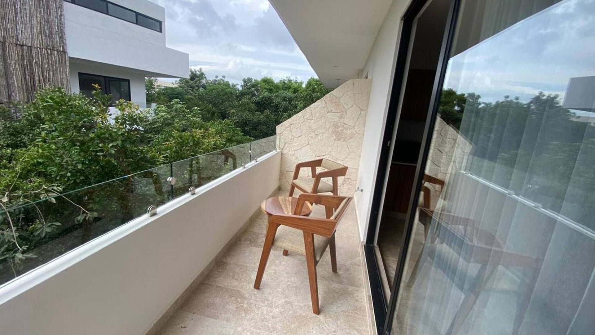 Spacious And Comfortable Ph With Private Pool In Zama *