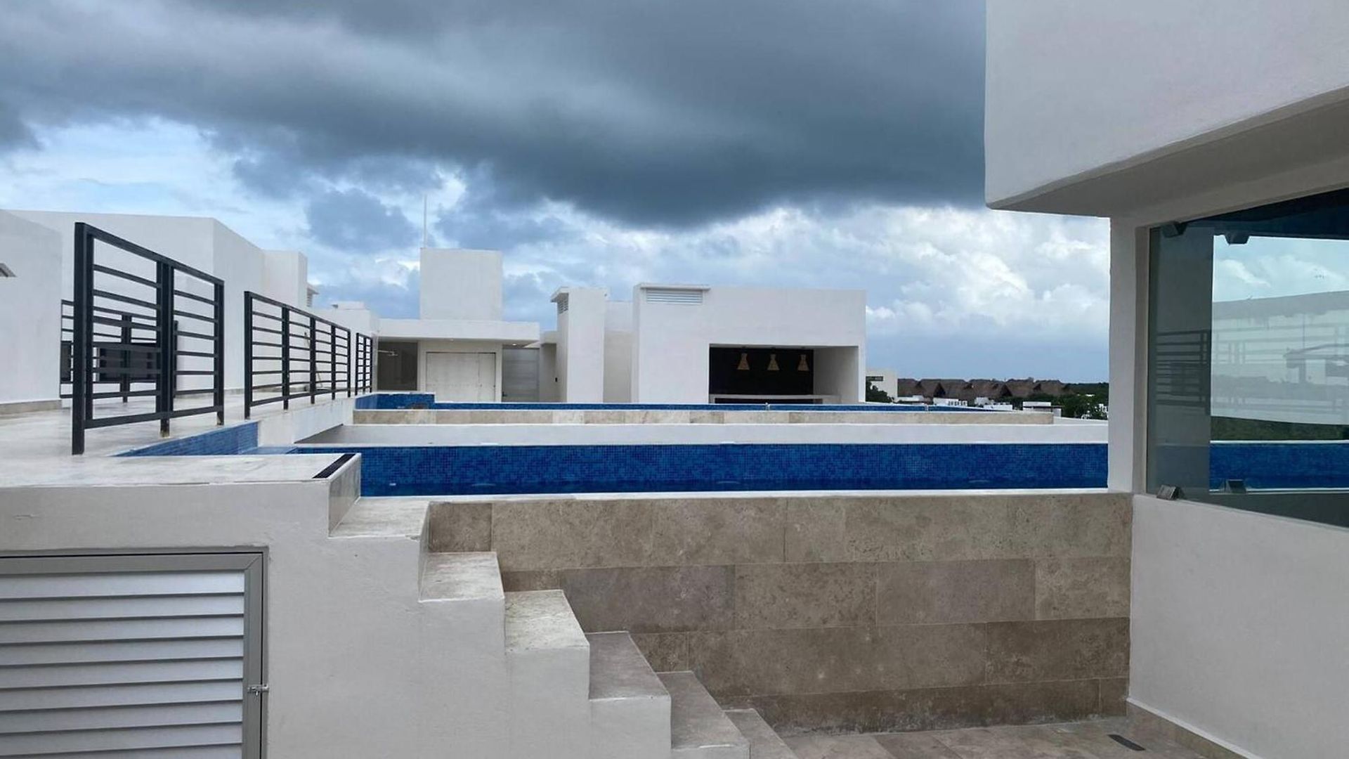 Spacious And Comfortable Ph With Private Pool In Zama Tulum