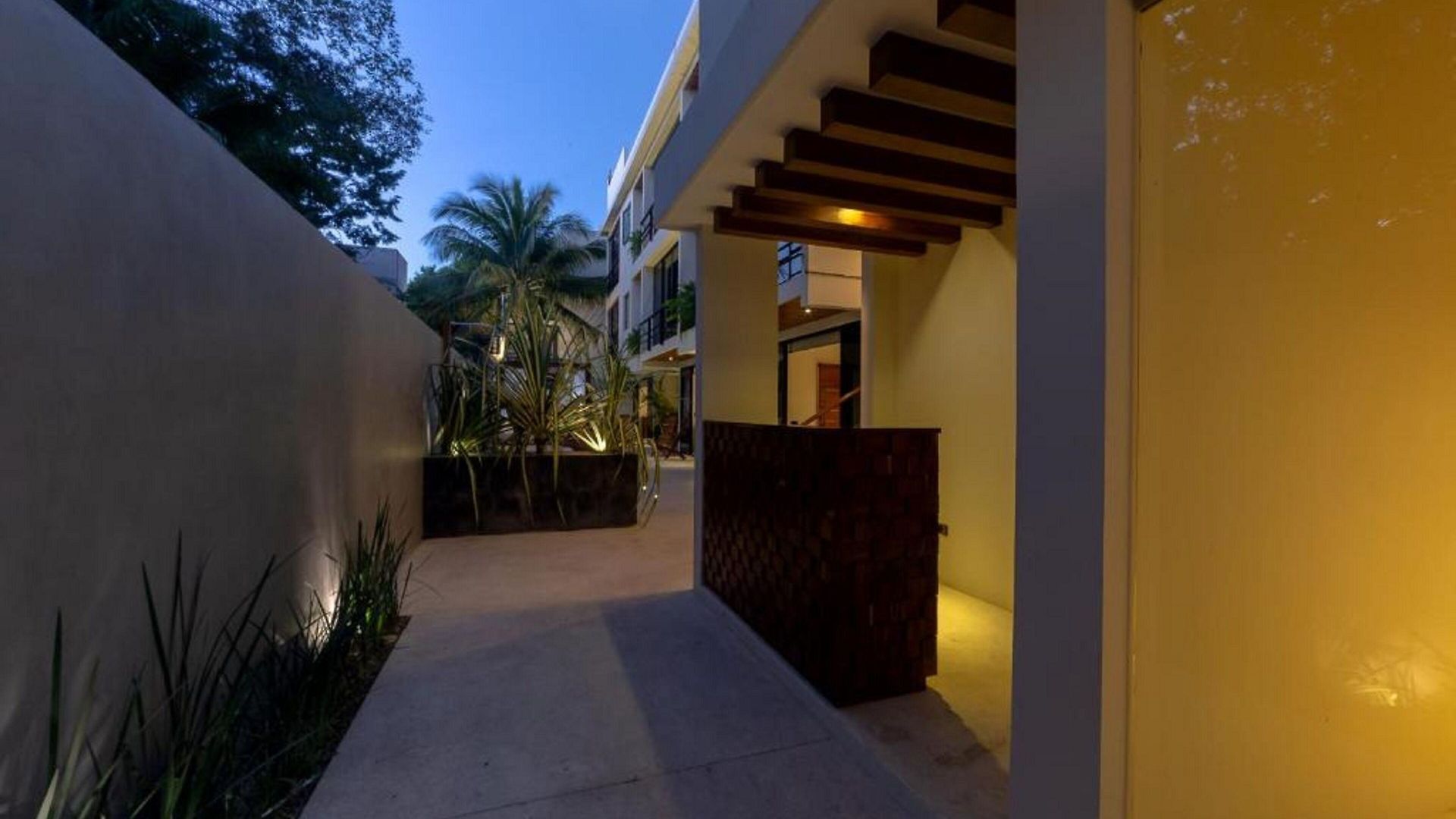 Hotel Bt 3*