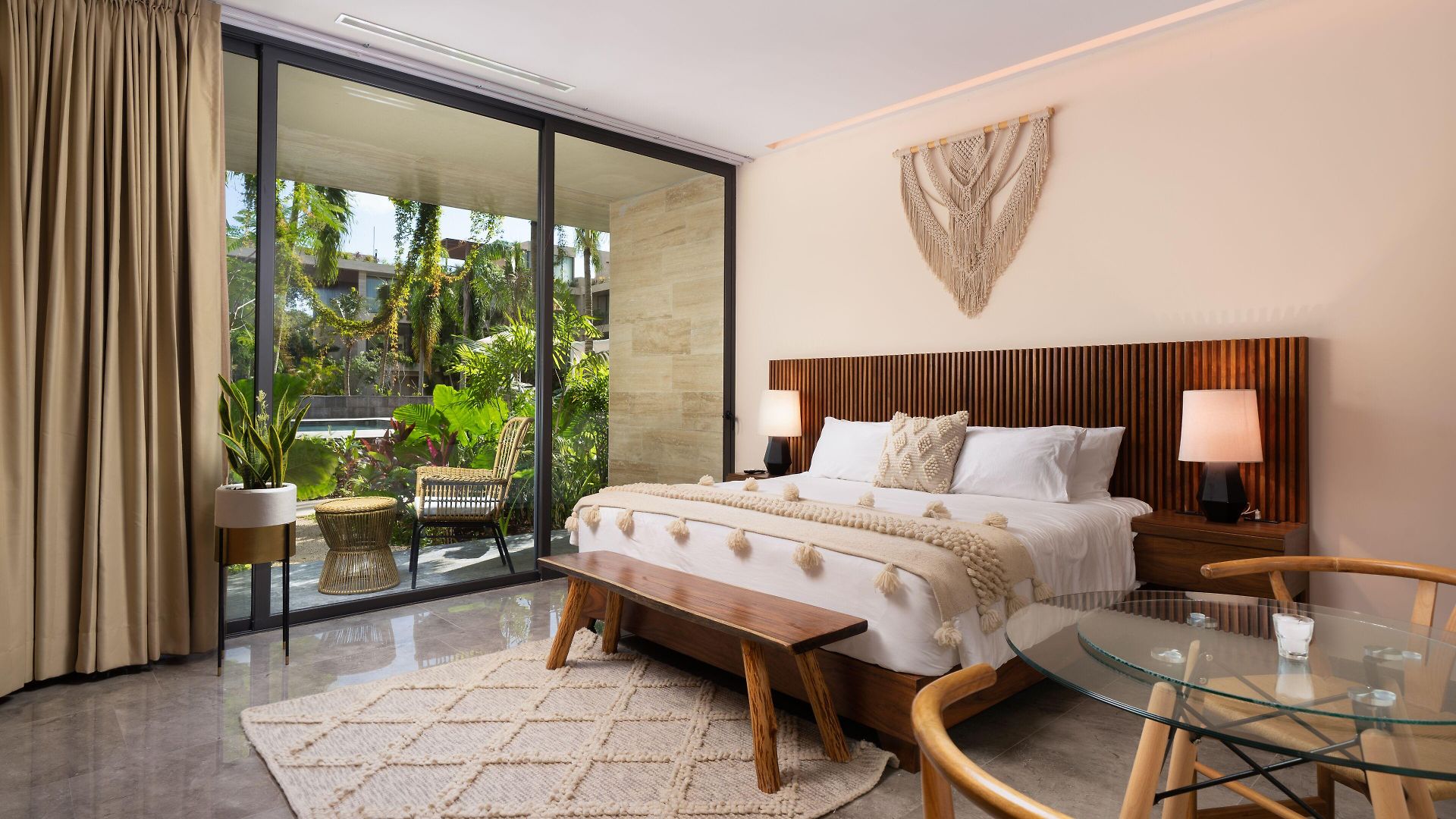 Mistiq Tulum