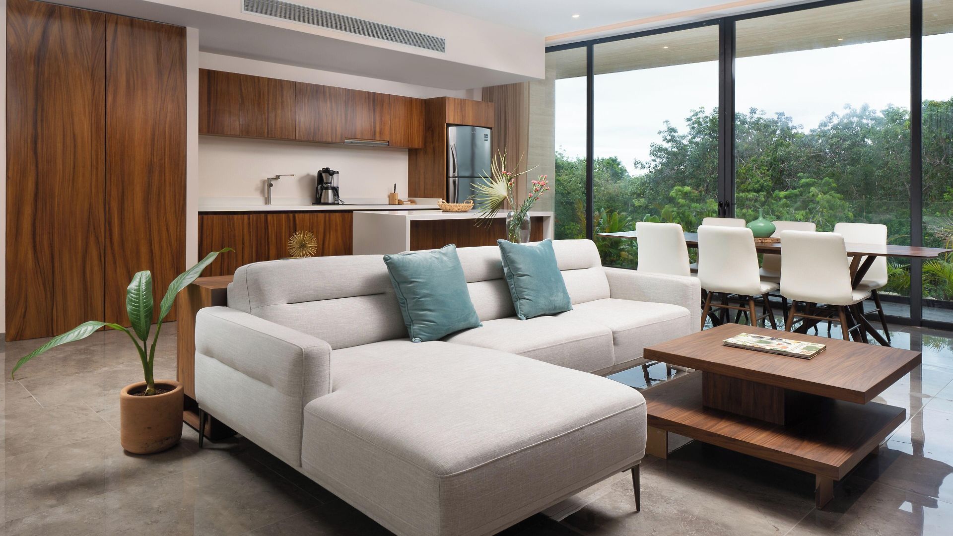 Mistiq Apartahotel