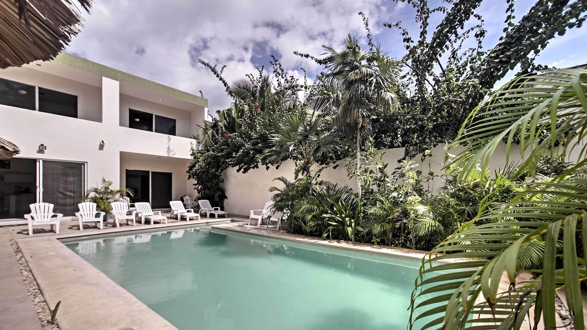 Casa Esmeralda W/ Pool Access & Furnished Patio! * Tulum