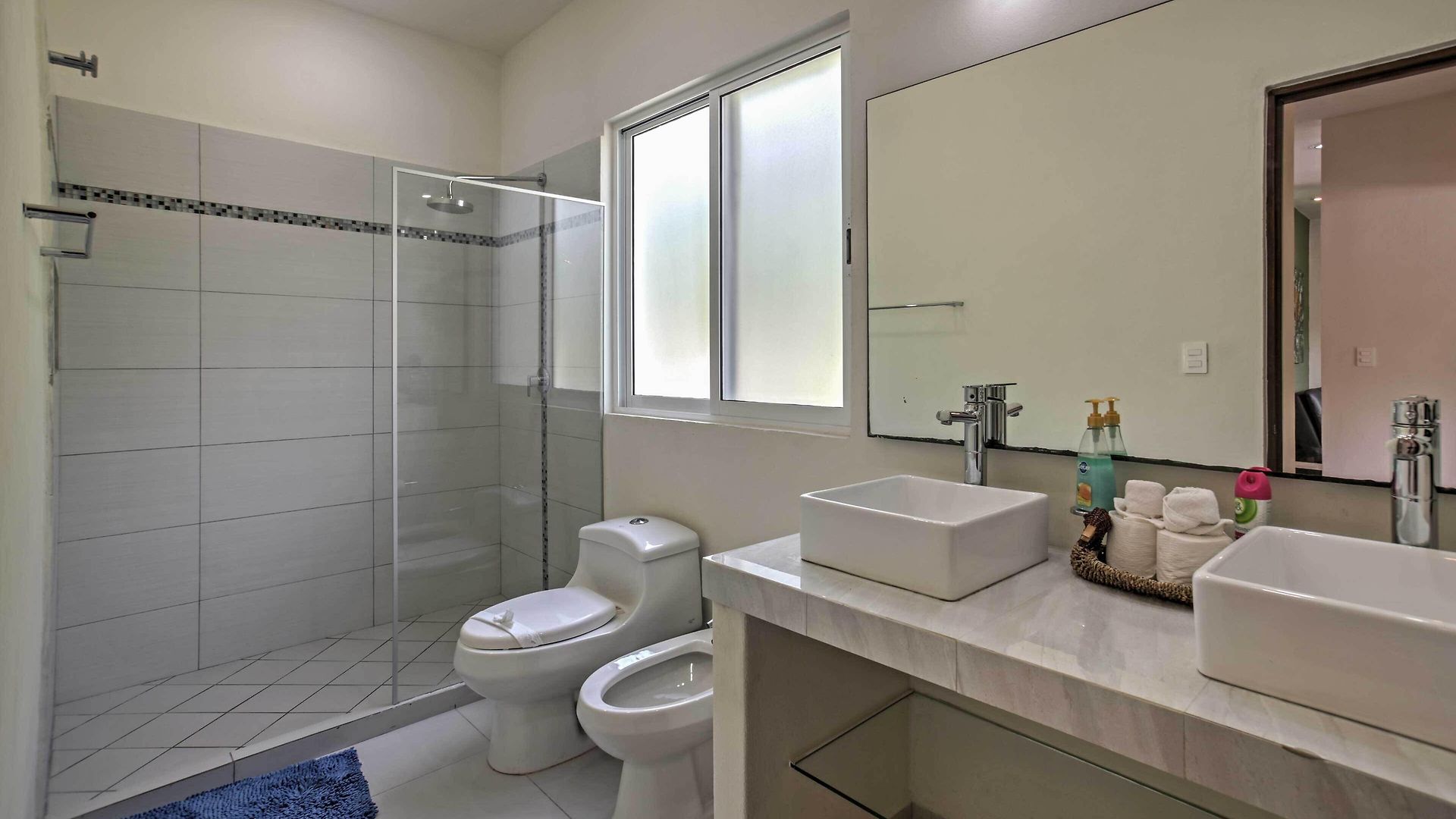 Villa Casa Esmeralda W/ Pool Access & Furnished Patio!