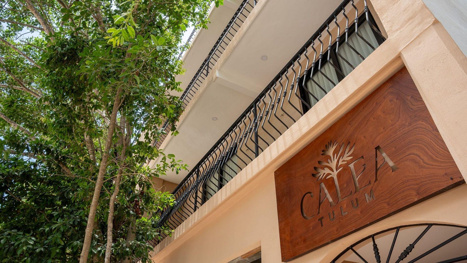 Hotel Calea Boutique 4*