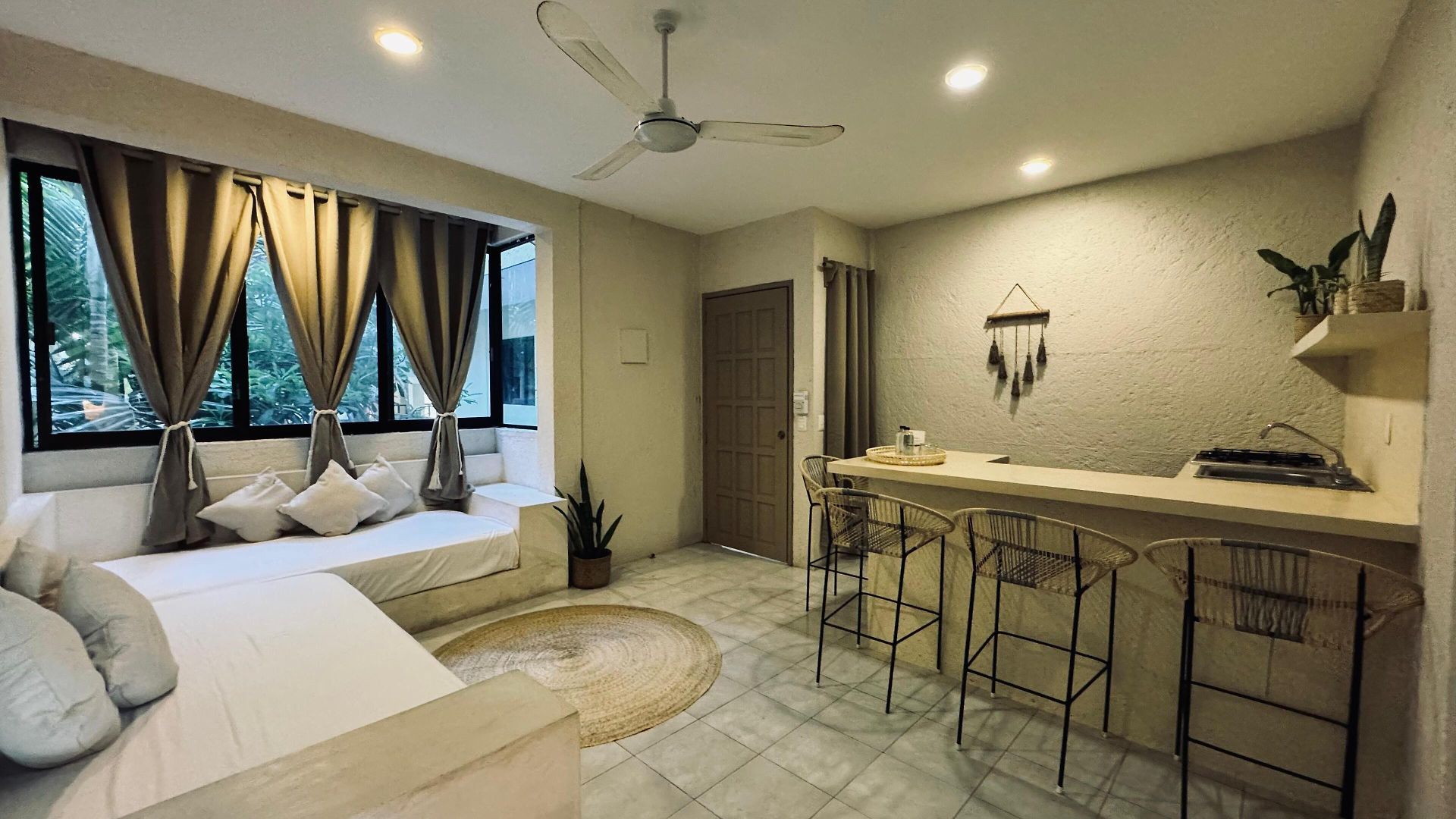 Hotel Noah 3*