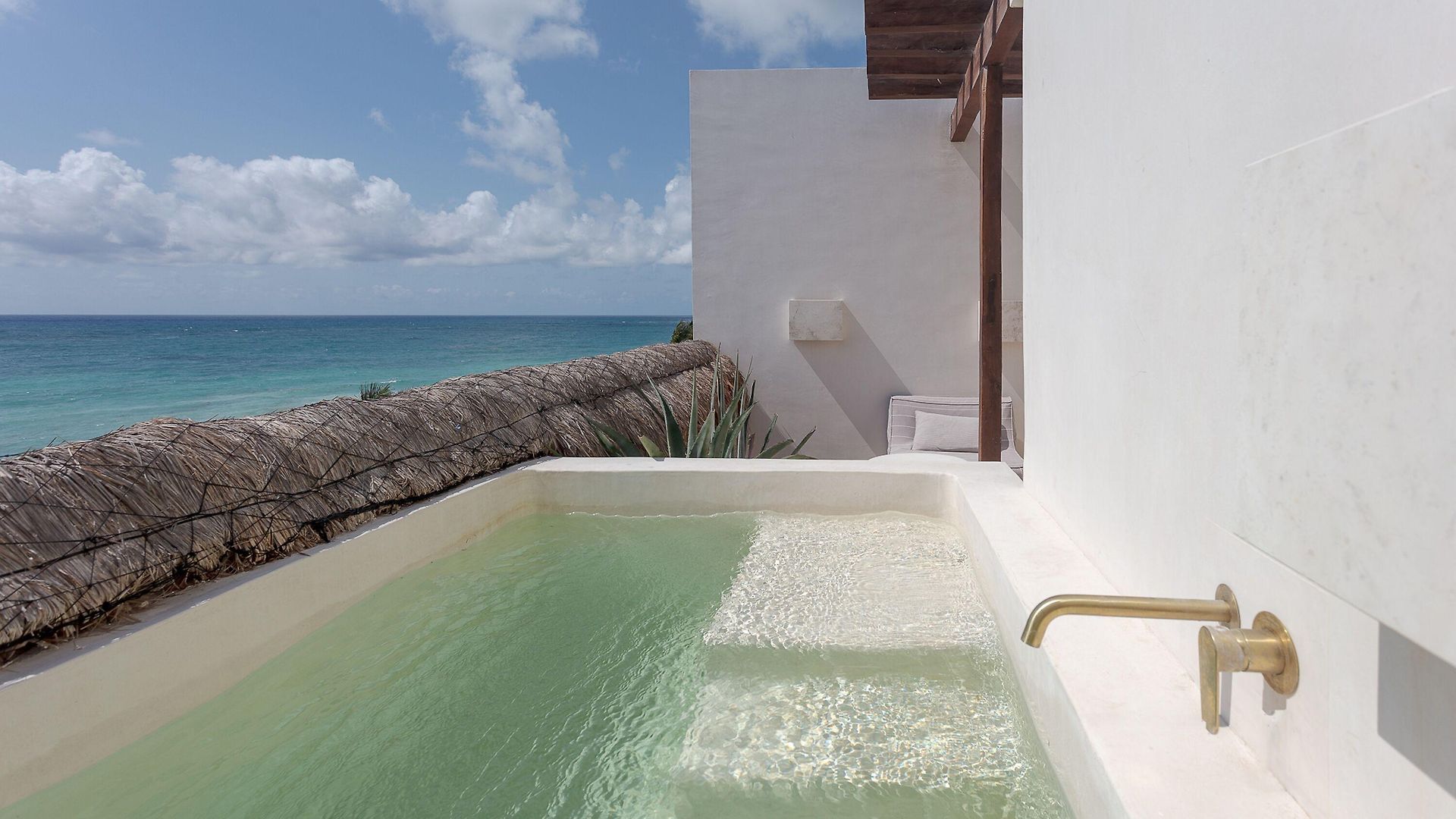 Hotel Panamera 4*