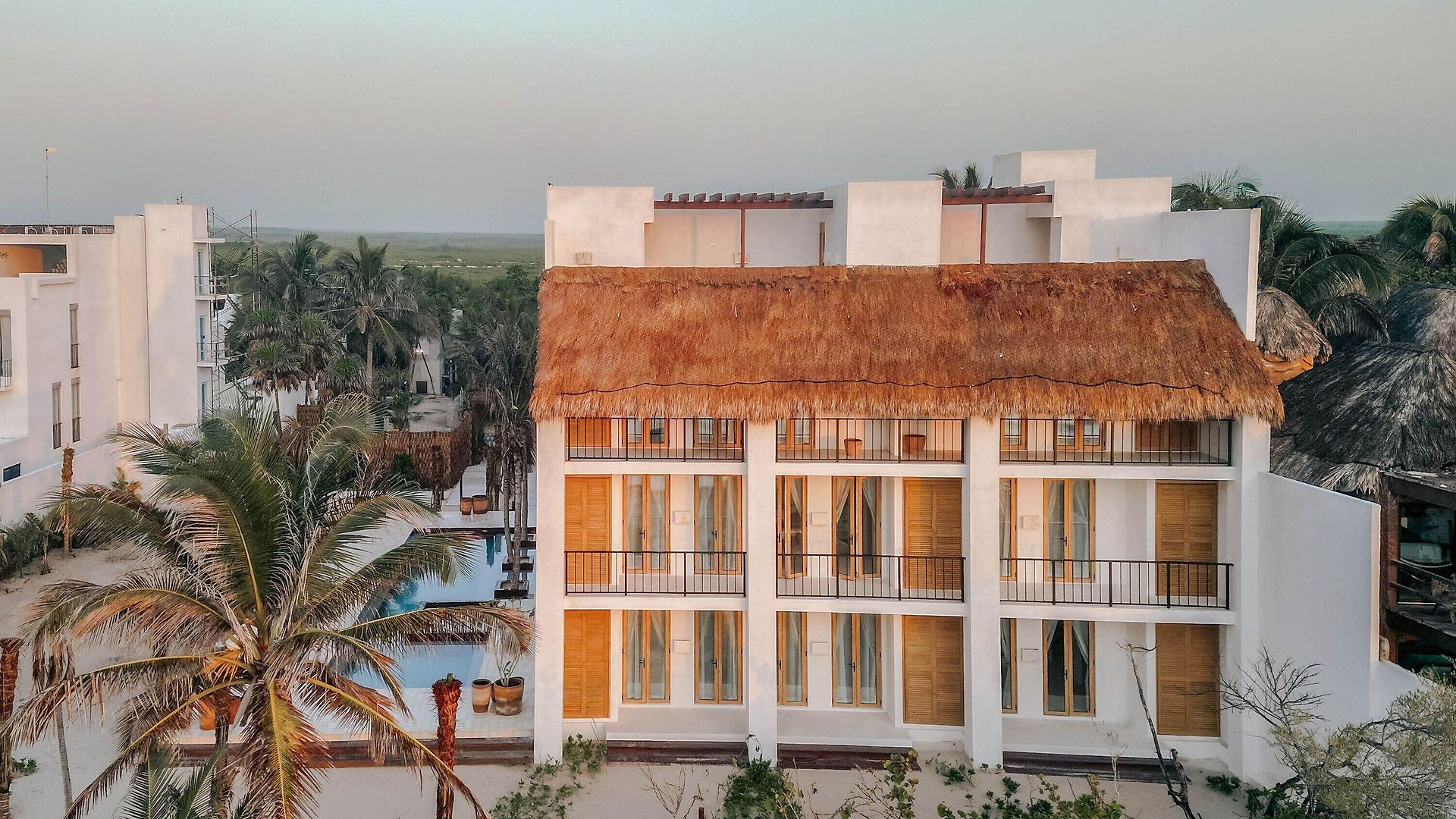 Panamera 4* Tulum
