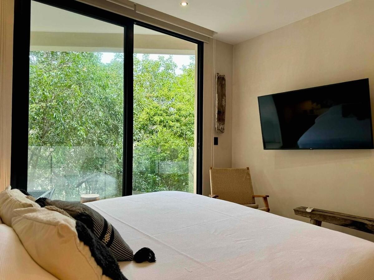 Kataluum- Luxurious Eco-chic Ph With Pool Villa Tulum