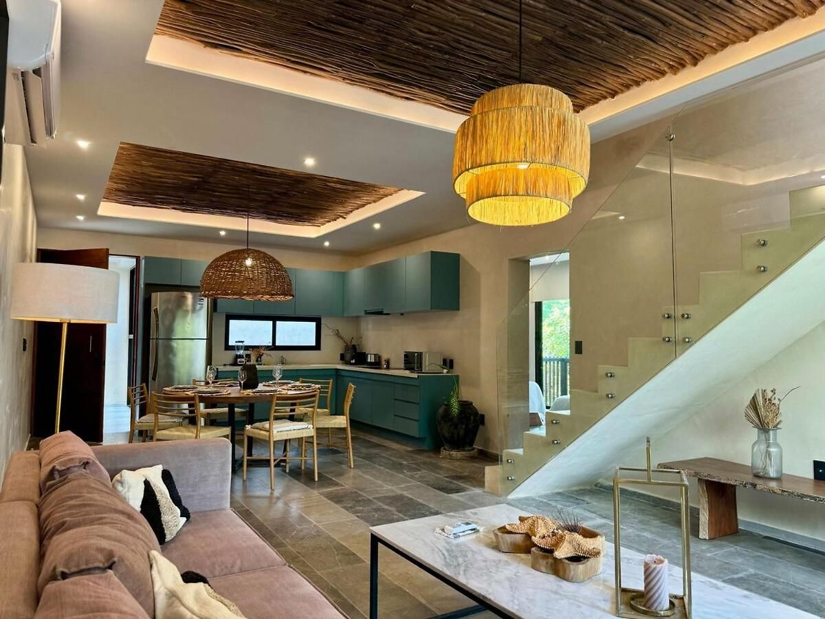 Villa Kataluum- Luxurious Eco-chic Ph With Pool
