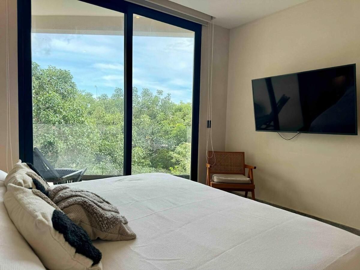 Kataluum- Luxurious Eco-chic Ph With Pool Villa