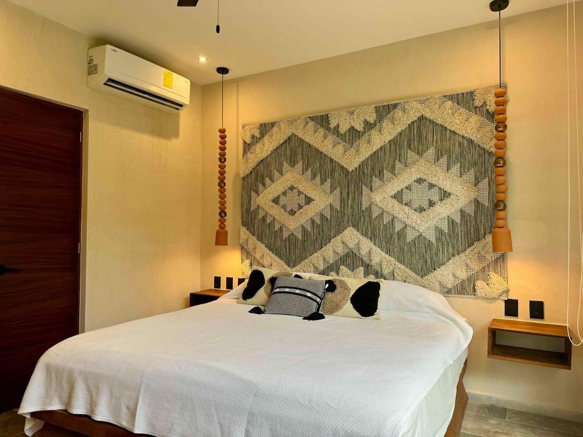 Kataluum- Luxurious Eco-chic Ph With Pool Tulum