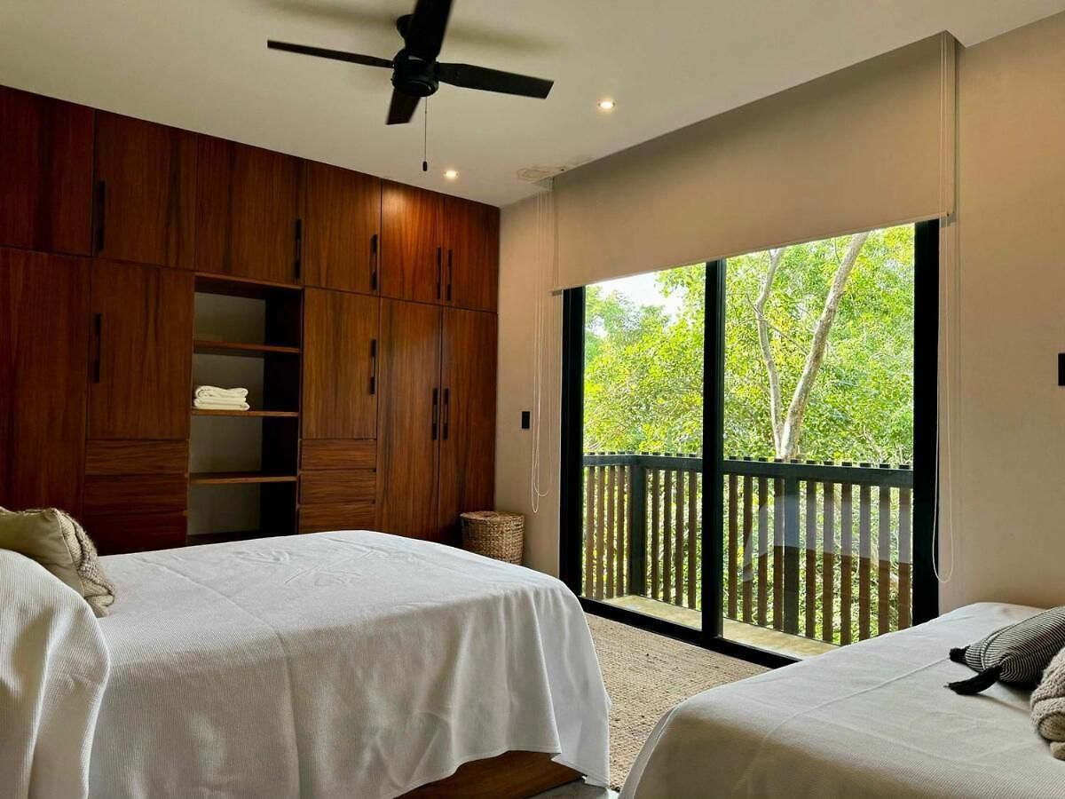 Kataluum- Luxurious Eco-chic Ph With Pool *