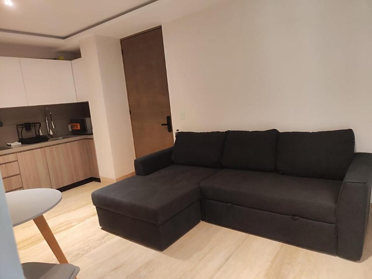 Brand-new Loft With Pool, Near And Nightlife Apartment