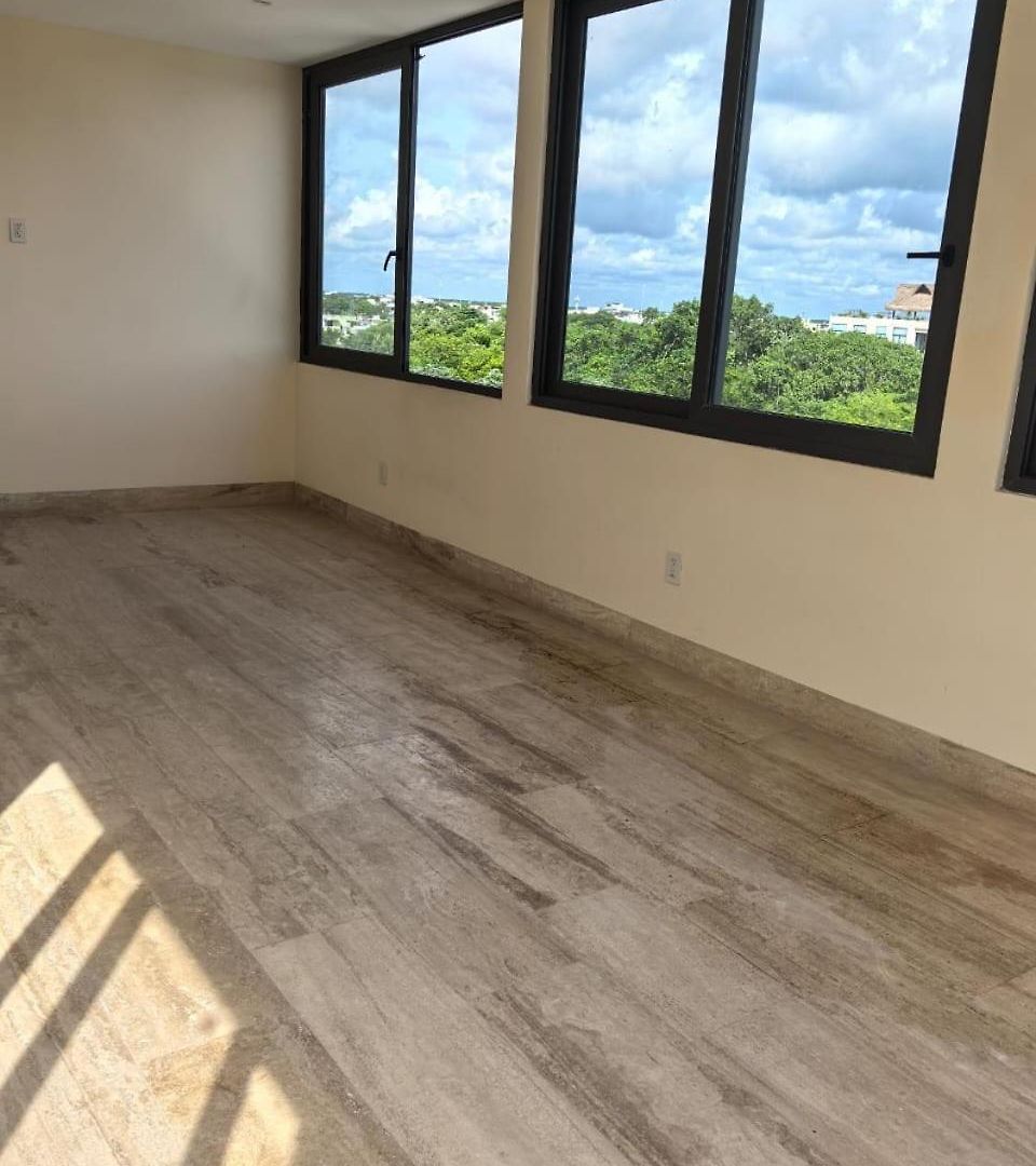 Brand-new Loft With Pool, Near And Nightlife *