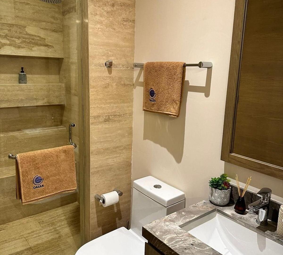 Apartment Brand-new Loft With Pool, Near And Nightlife