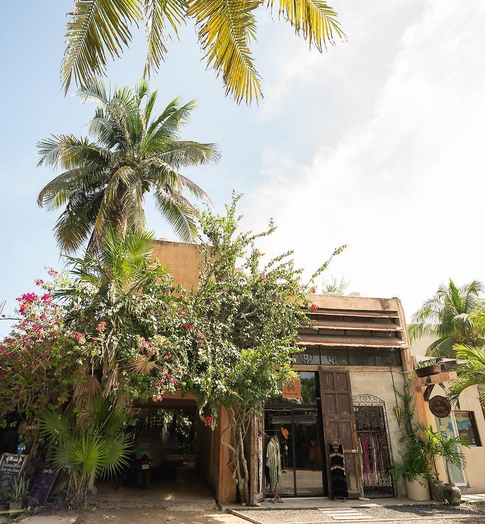 La Del Sol Boutique Hotel