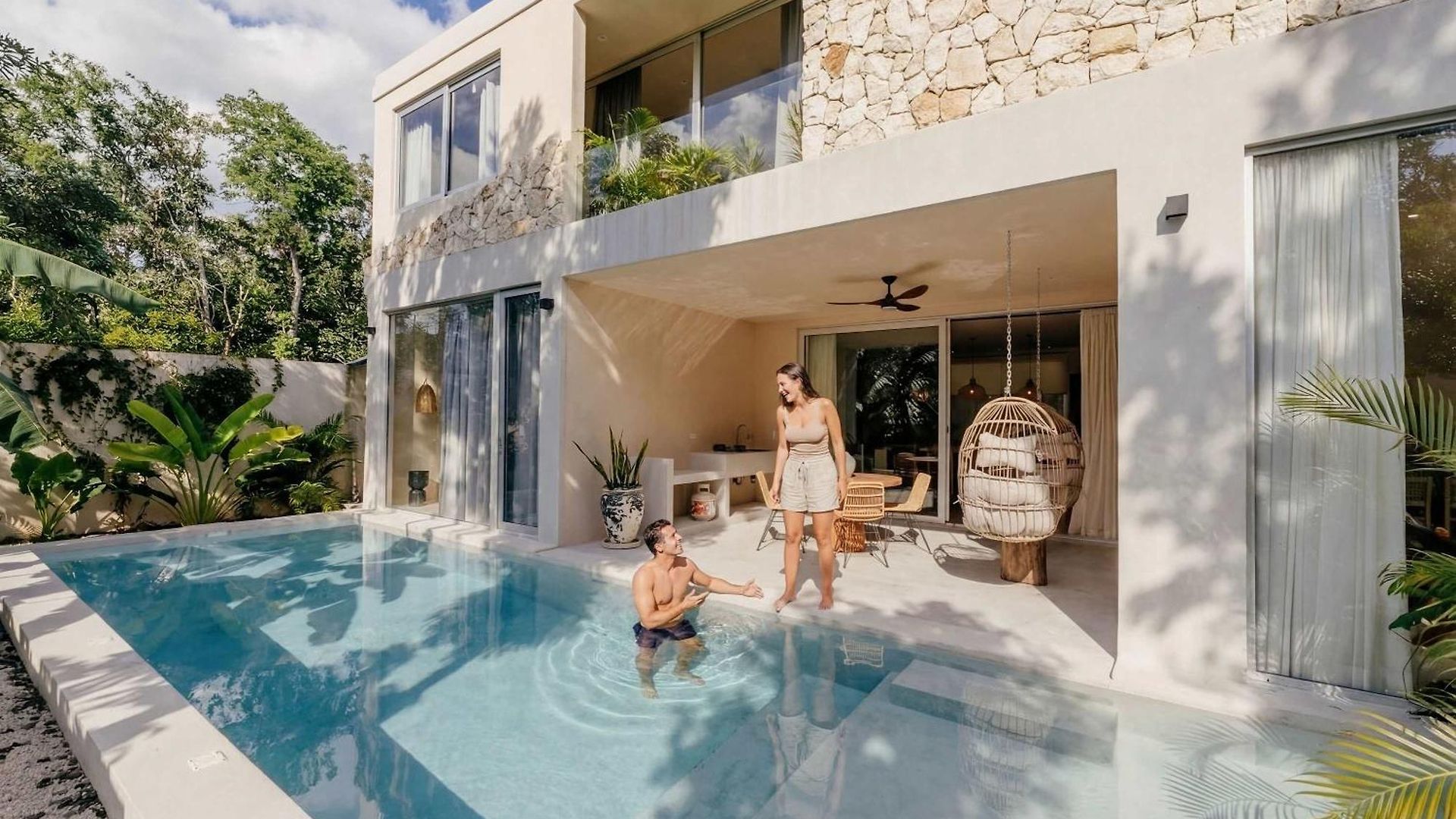 Selva - 4br Jungle Retreat With Pool & Rooftop *