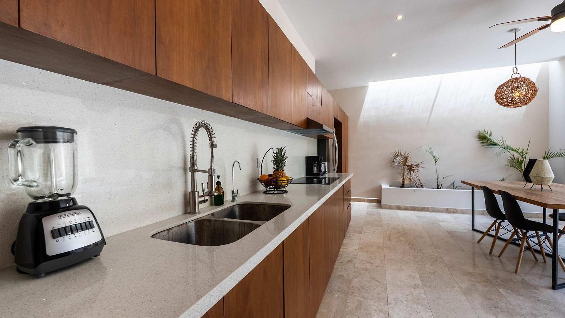 Villa Chic 6br Dual With 4 Private Pools & Concierge *
