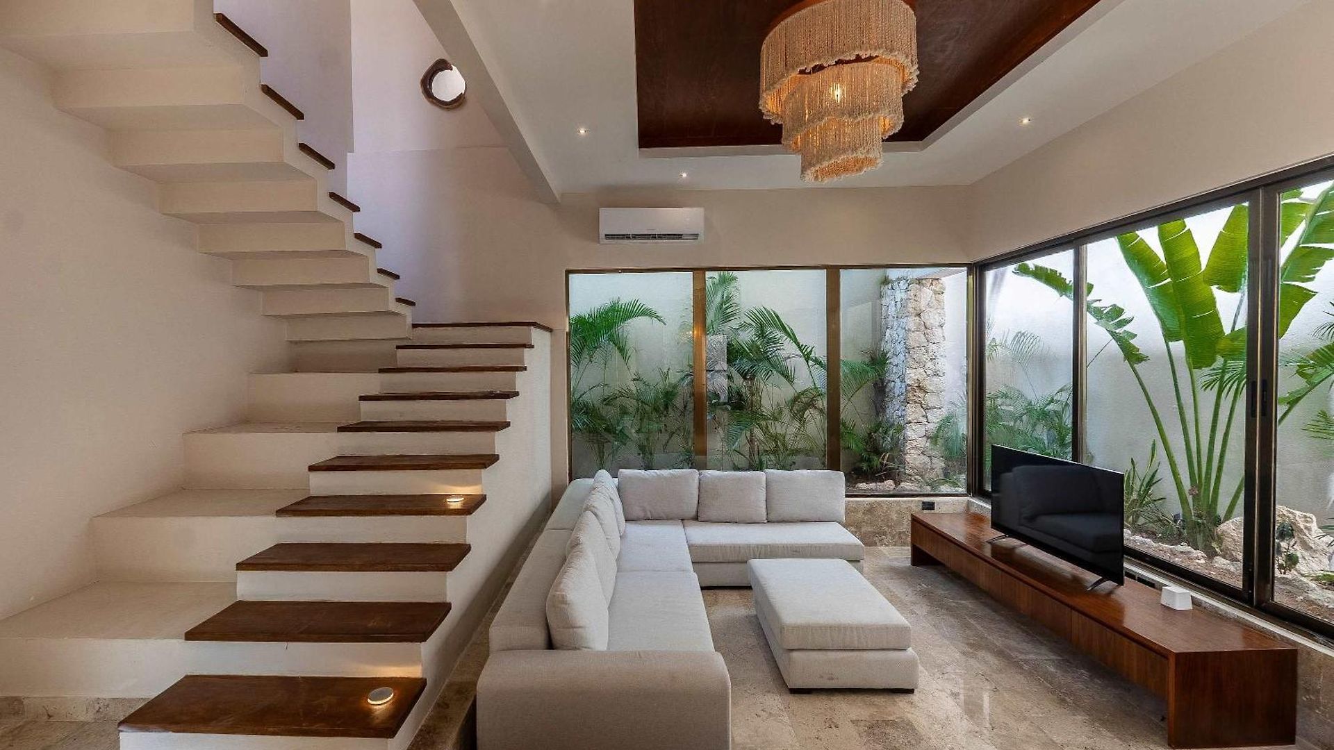Villa Chic 6br Dual With 4 Private Pools & Concierge