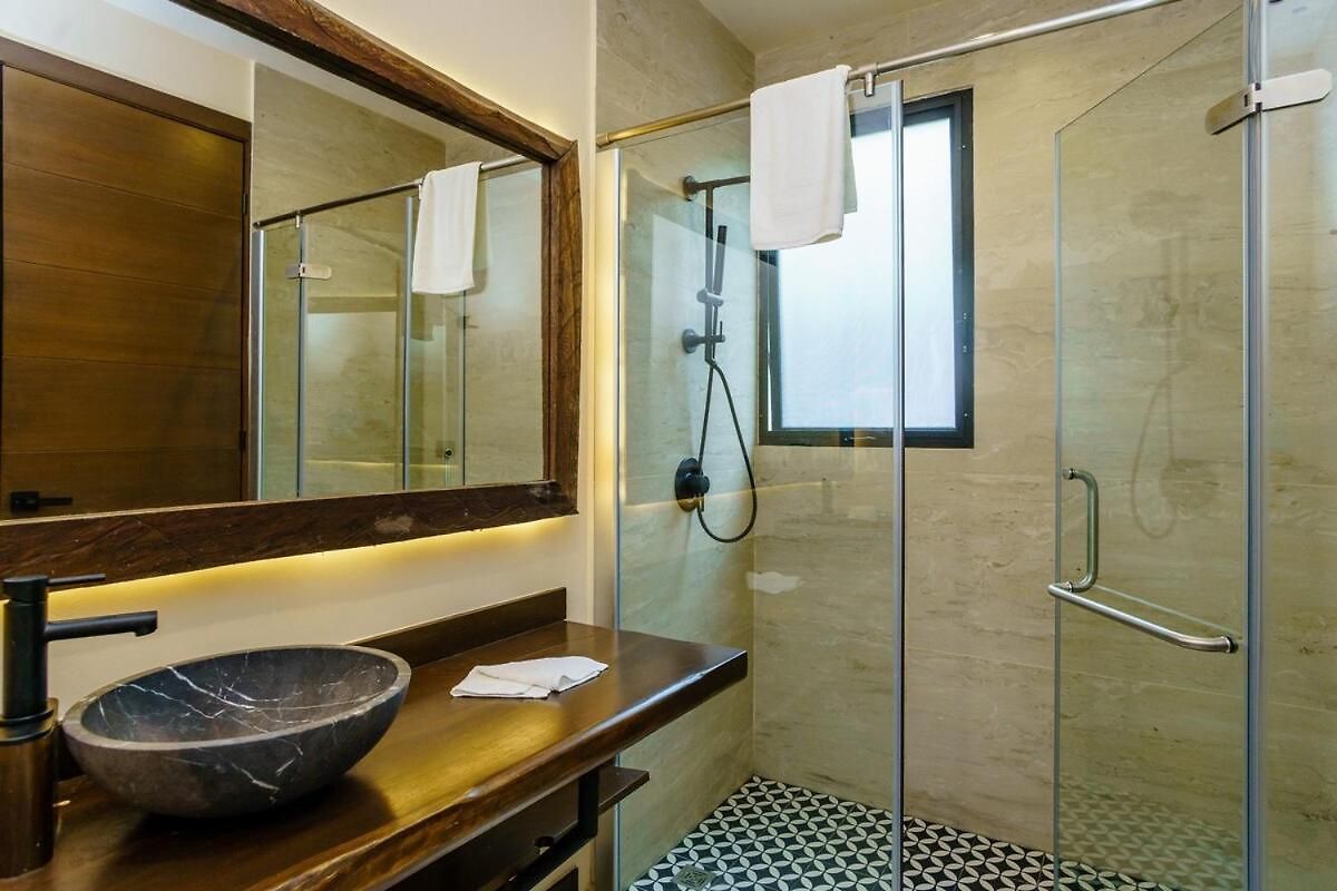 New! Gorgeous Luxury With 2 Pools Villa *