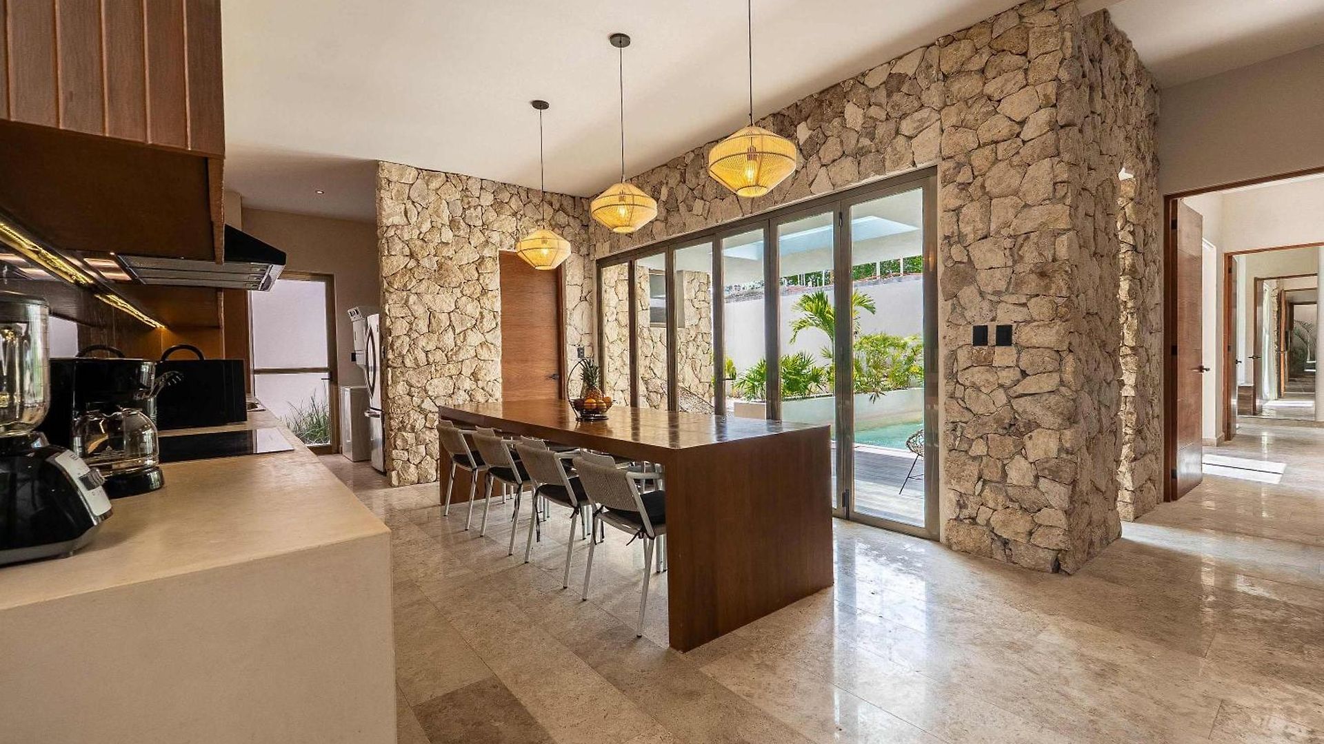 Chic 6br Dual With 4 Private Pools & Concierge Tulum