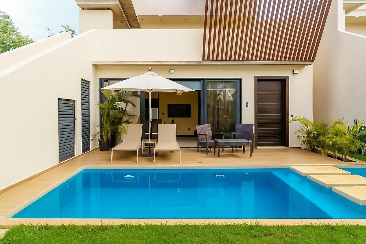 New! Gorgeous Luxury With 2 Pools Villa *