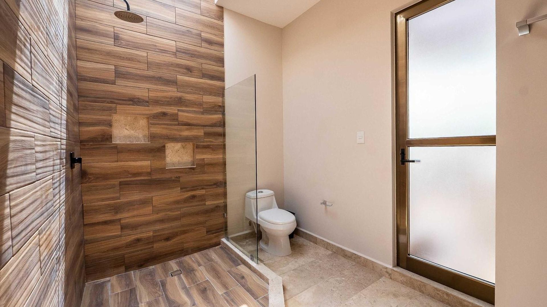 Chic 6br Dual With 4 Private Pools & Concierge