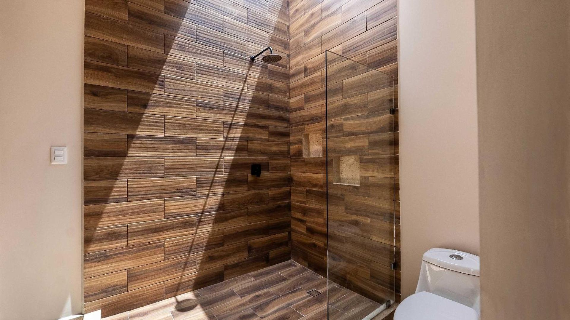 Chic 6br Dual With 4 Private Pools & Concierge