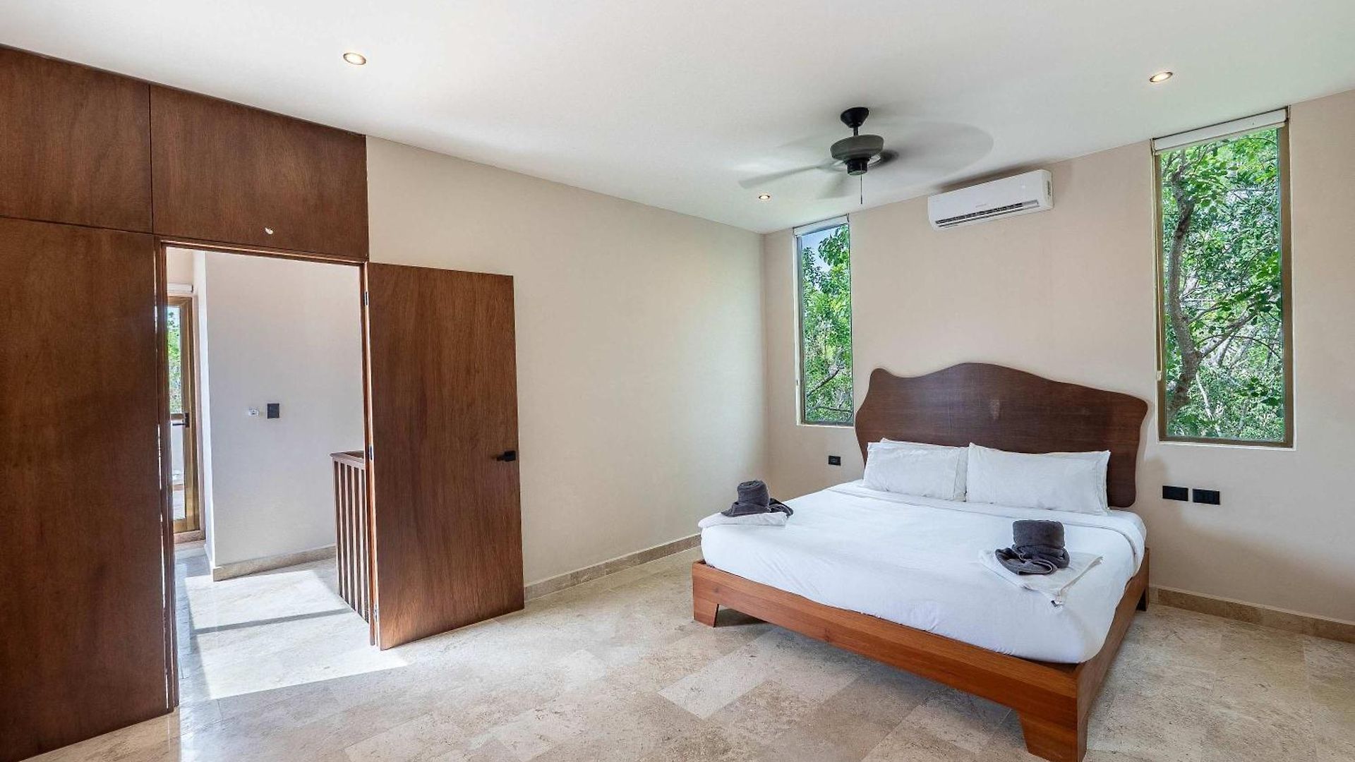 Villa Chic 6br Dual With 4 Private Pools & Concierge
