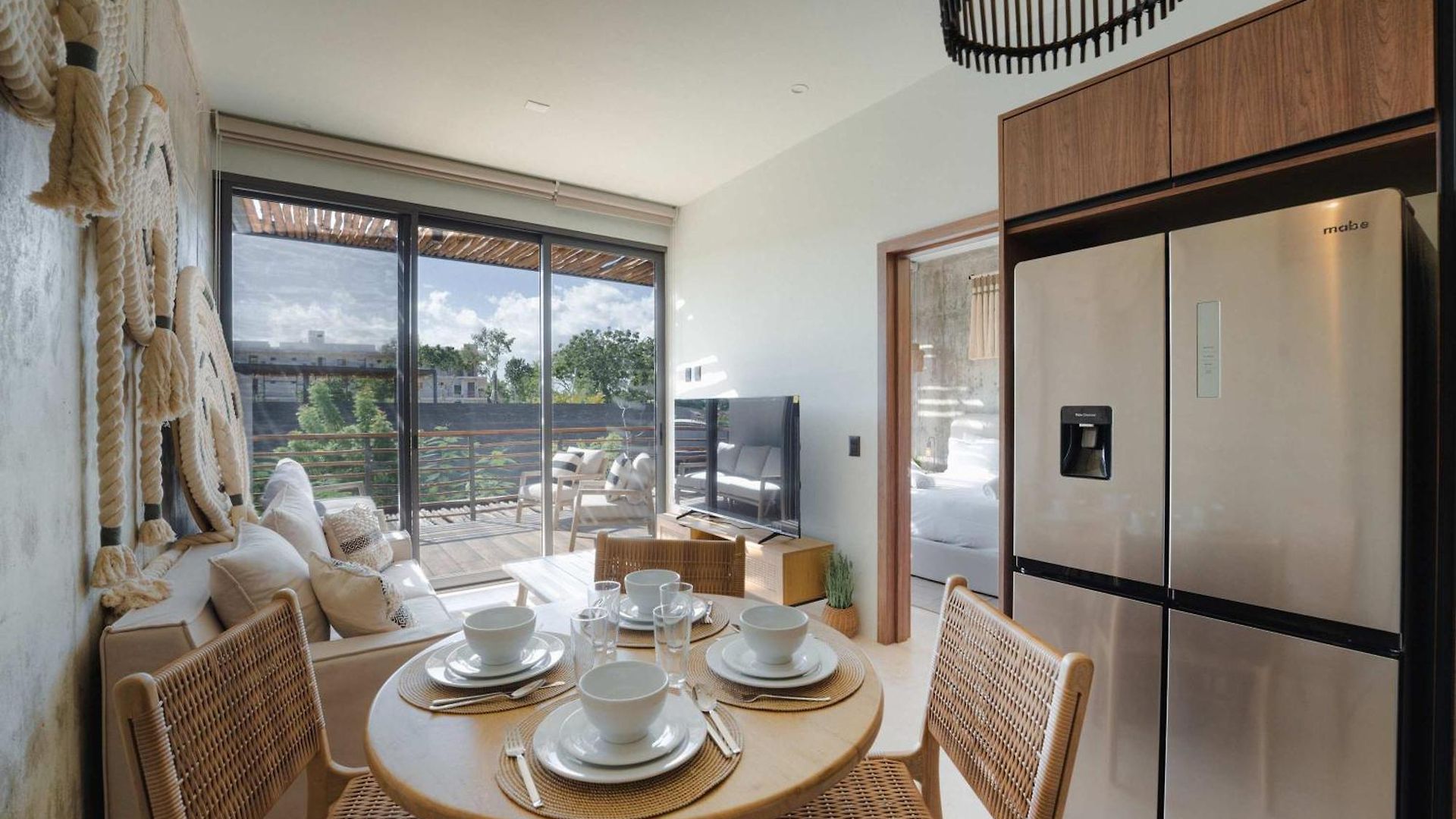 Apartment Modern 2br With Pool & Gym