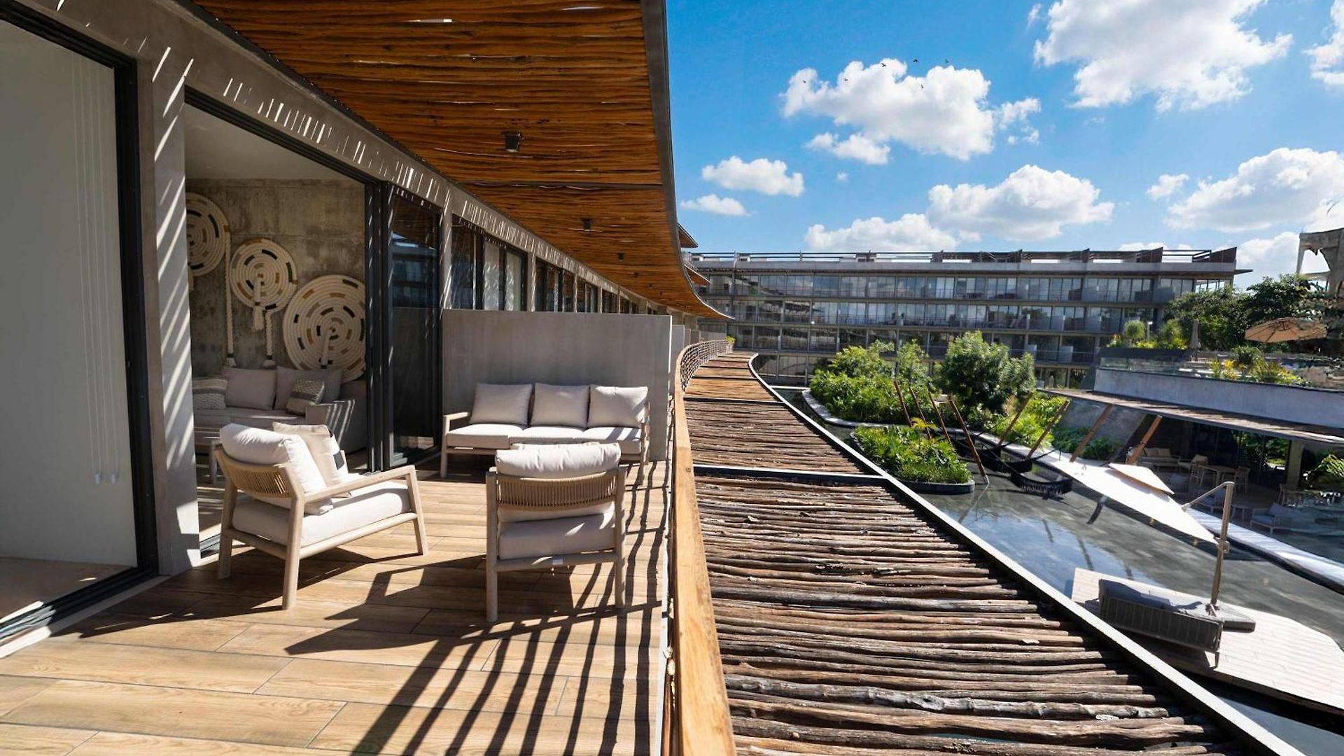 Apartment Modern 2br With Pool & Gym *