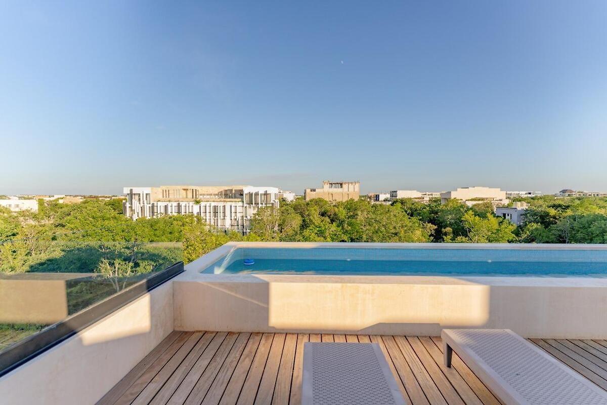Luxury At Chichíl Pool Gym Access