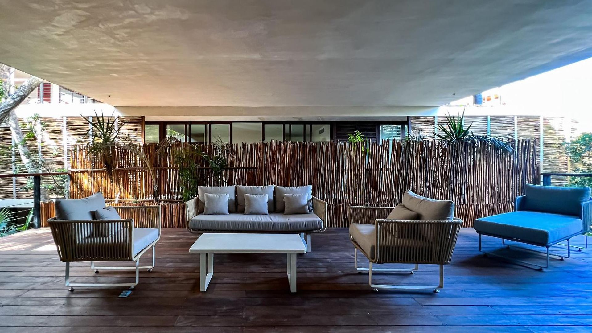 Apartment Gated 2br With Rooftop Pool Tulum