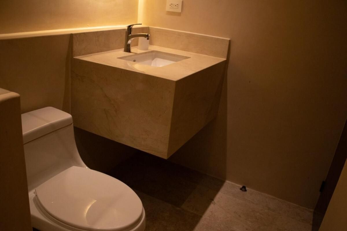 Peregrina 102a 2br Luxury Apartamento *