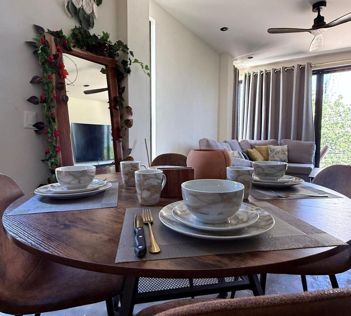 2 Bdrm-2 Baths For Groups & Music Lovers