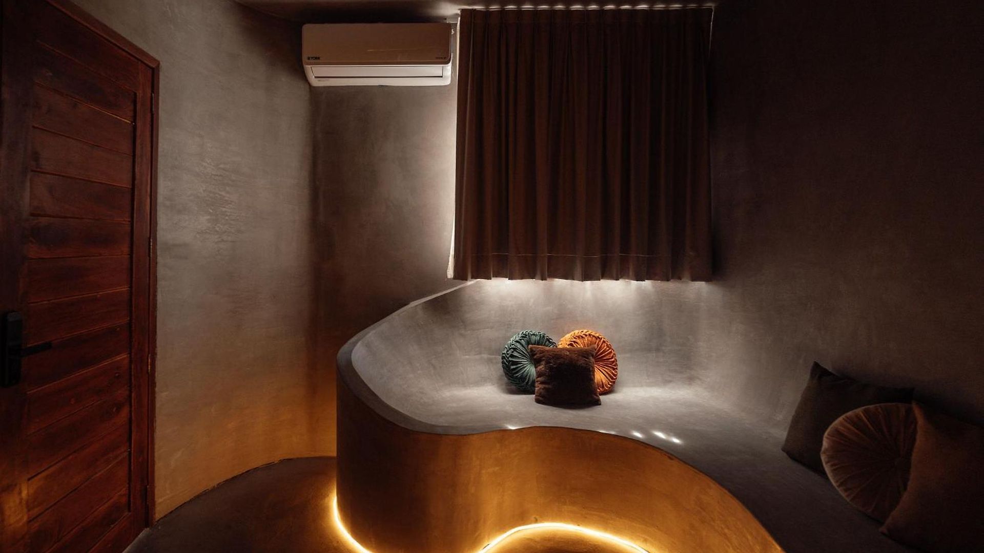 Eos Wellness By Amazonia Tulum