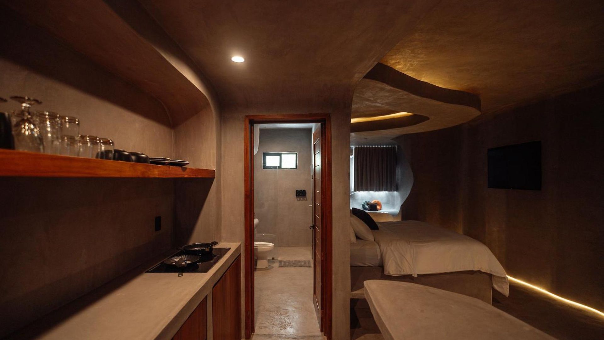 Hotel Eos Wellness By Amazonia 3*