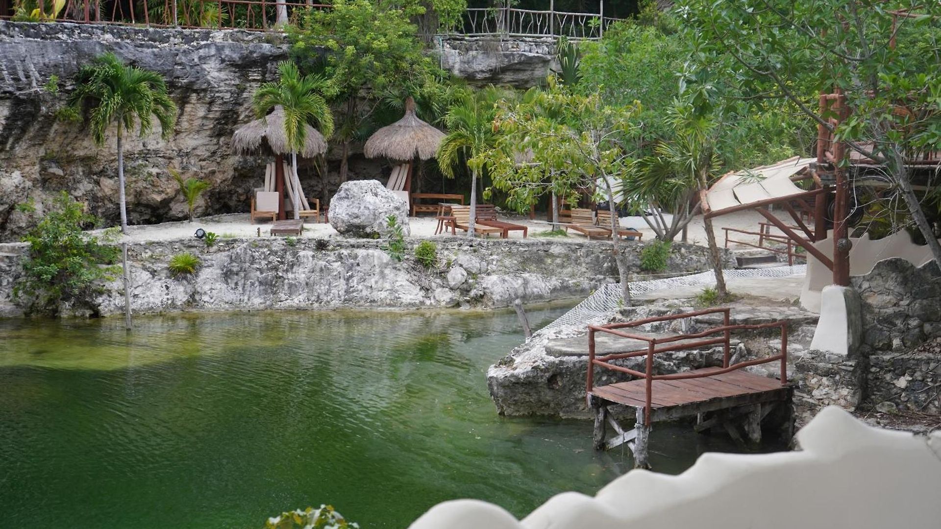 Siente & Cenote Club Hotel 4*