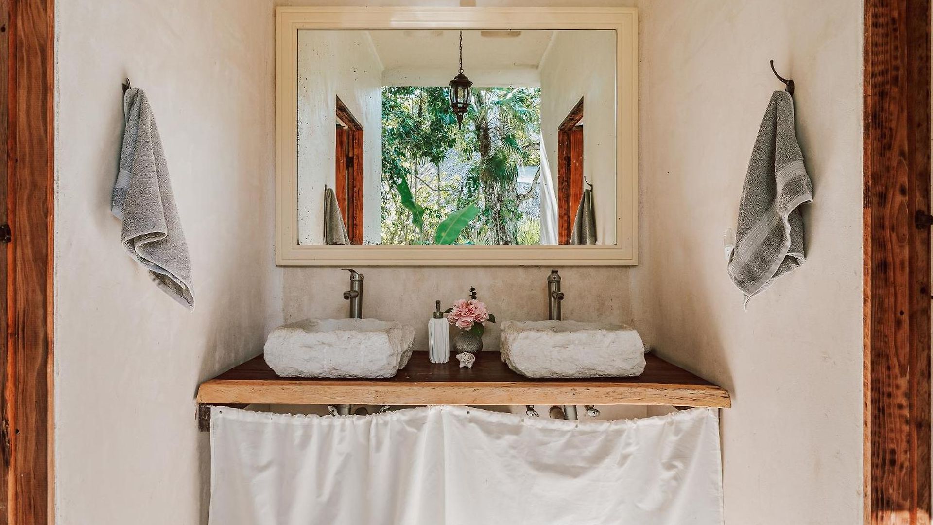 Casa Arkaana Eco Retreat *