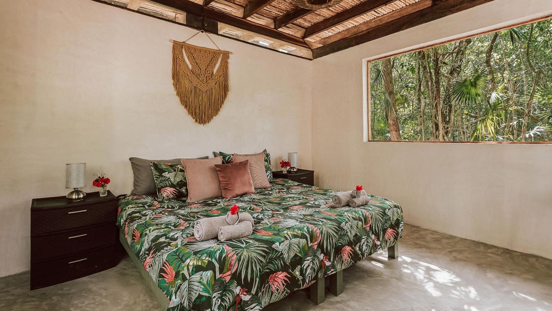 Casa Arkaana Eco Retreat