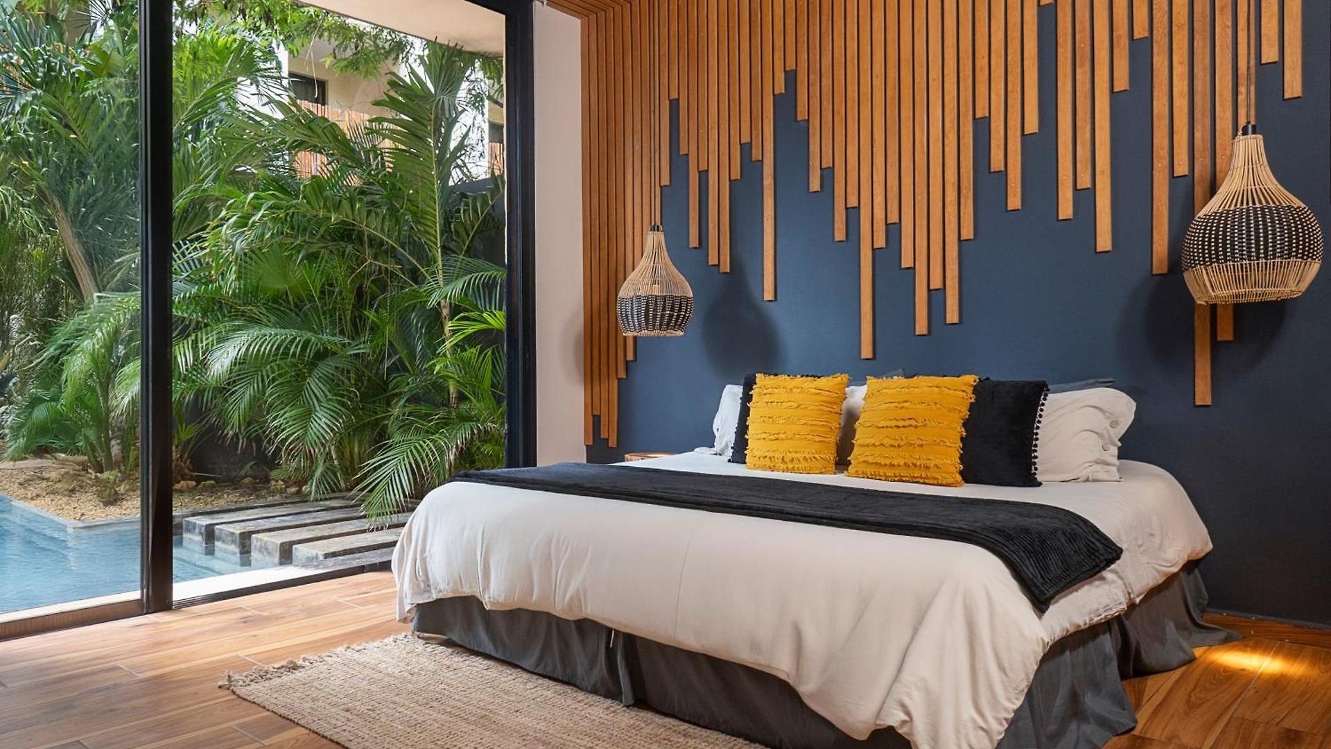 Villa Maison Siscolino 4bdrm W/ Swimup & Rooftop Pools Tulum