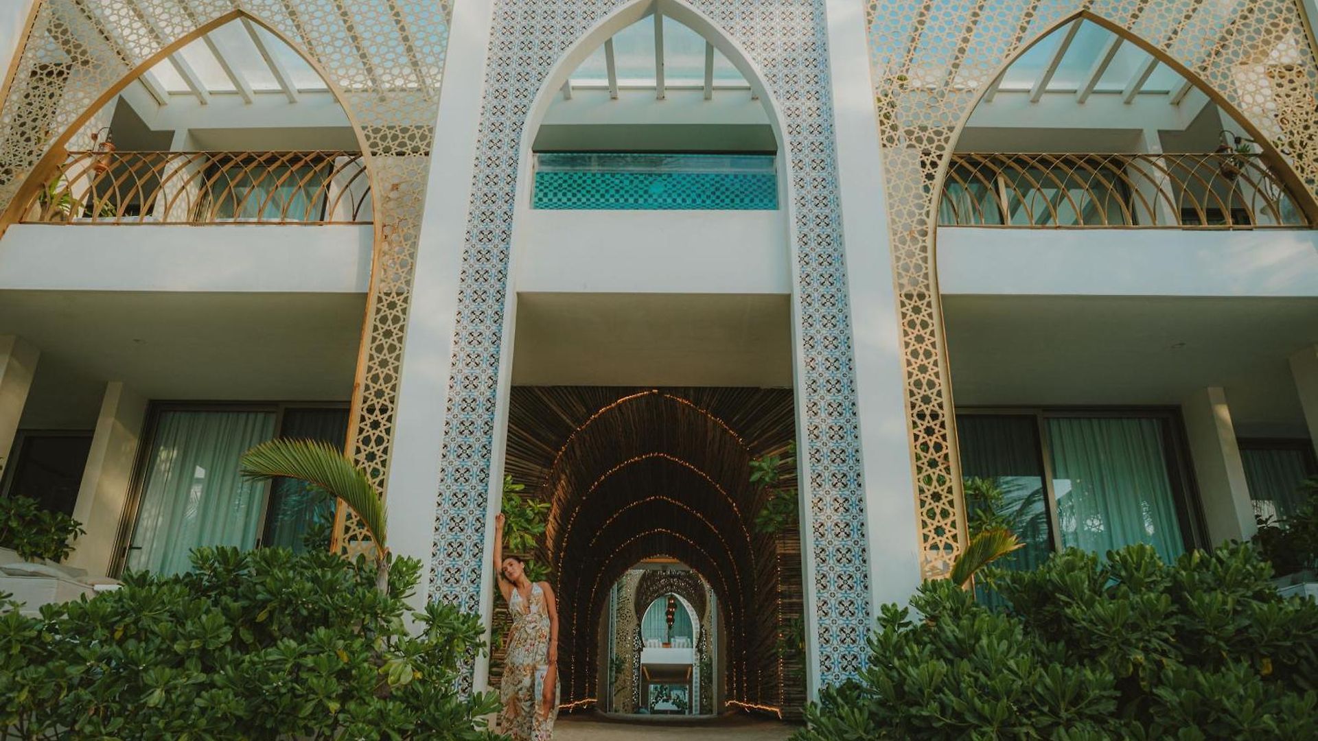 Sana Beachfront Boutique Hotel